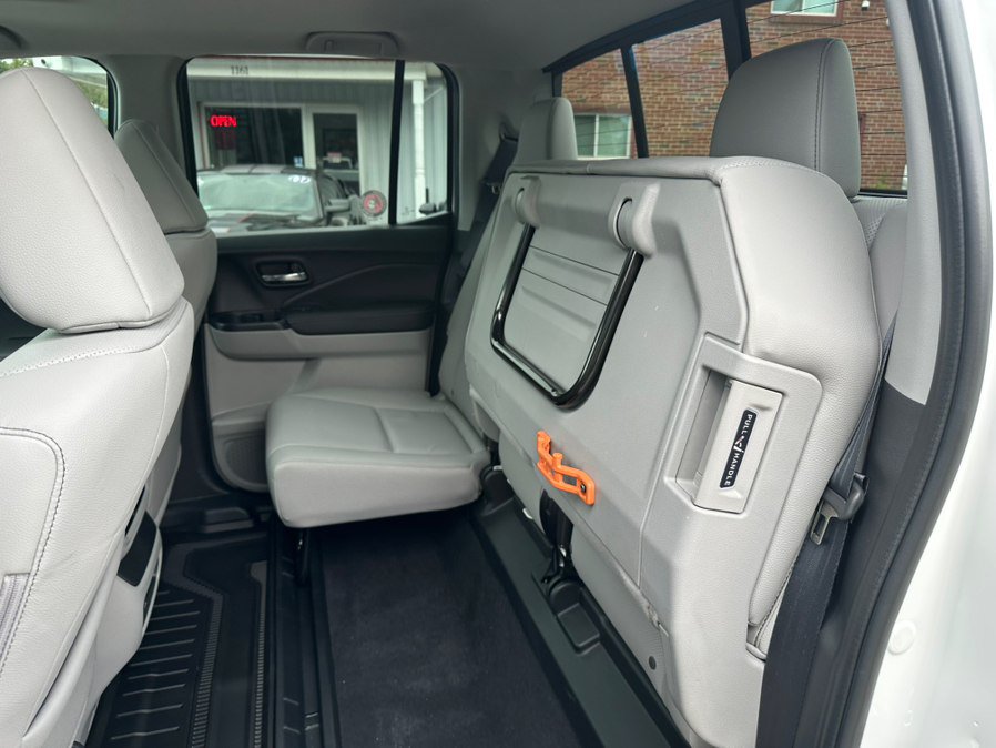 Used 2025 Honda Ridgeline RTL image 17