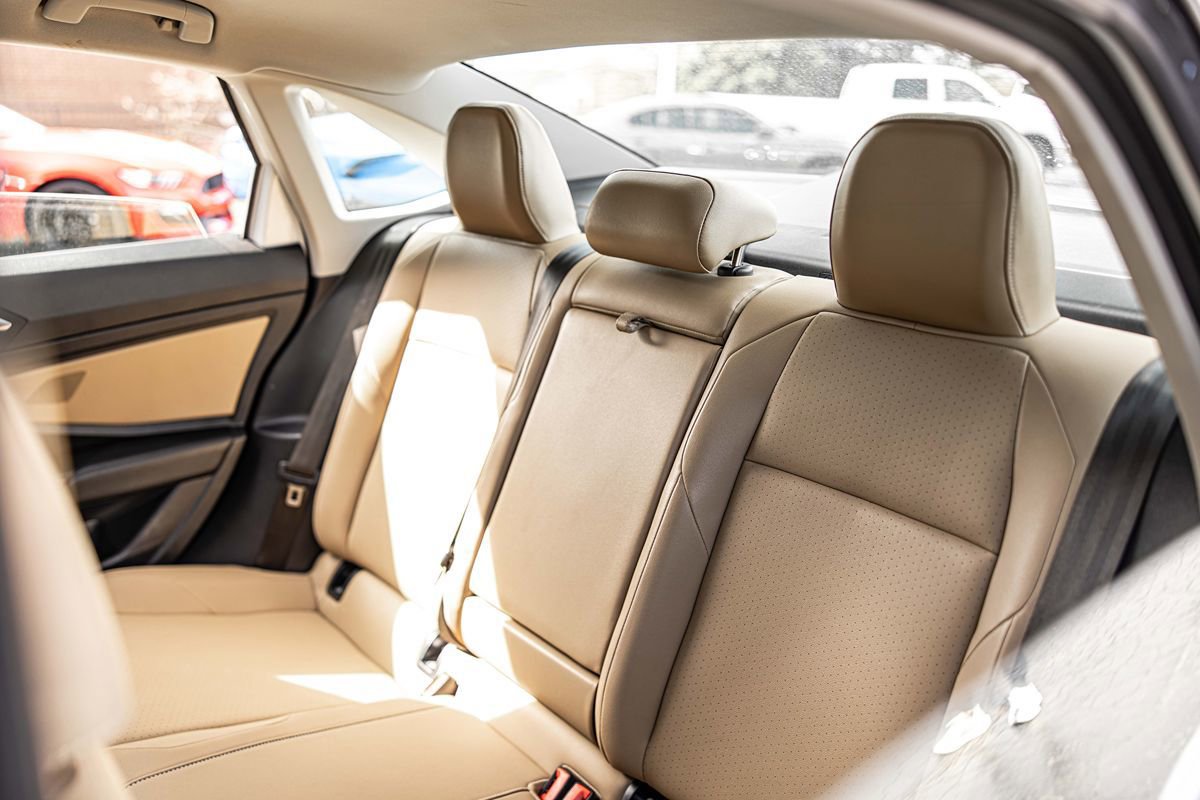 Used 2019 Volkswagen Jetta SE image 30