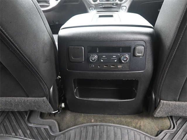 Used 2018 GMC Yukon SLT w/ Premium Edition image 27