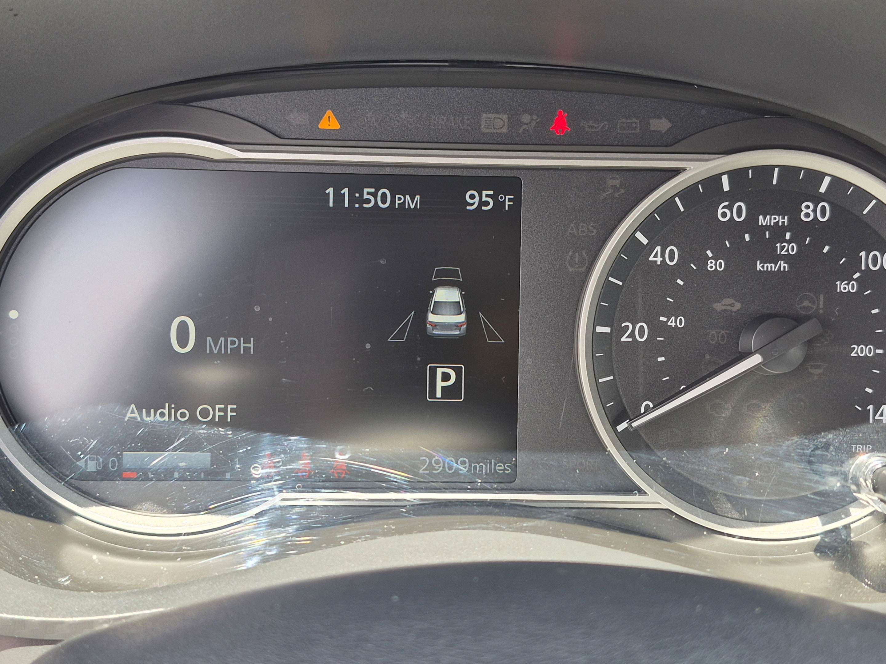 Certified 2025 Nissan Versa SR w/ Trunk Package FWD image 31
