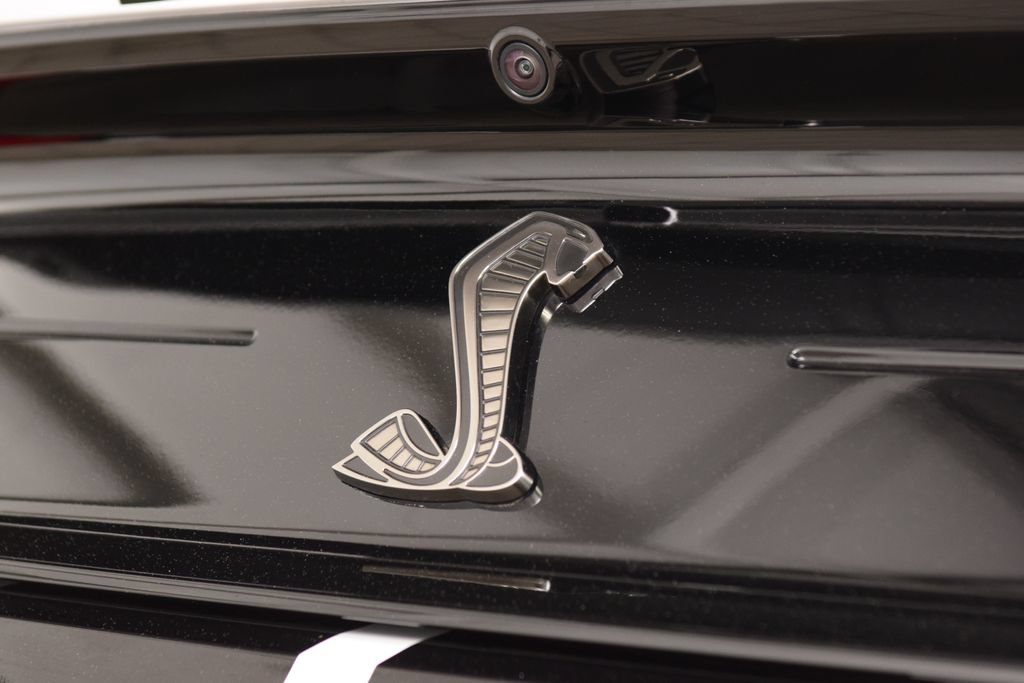 Used 2020 Ford Mustang Shelby GT500 w/ Technology Package RWD image 23