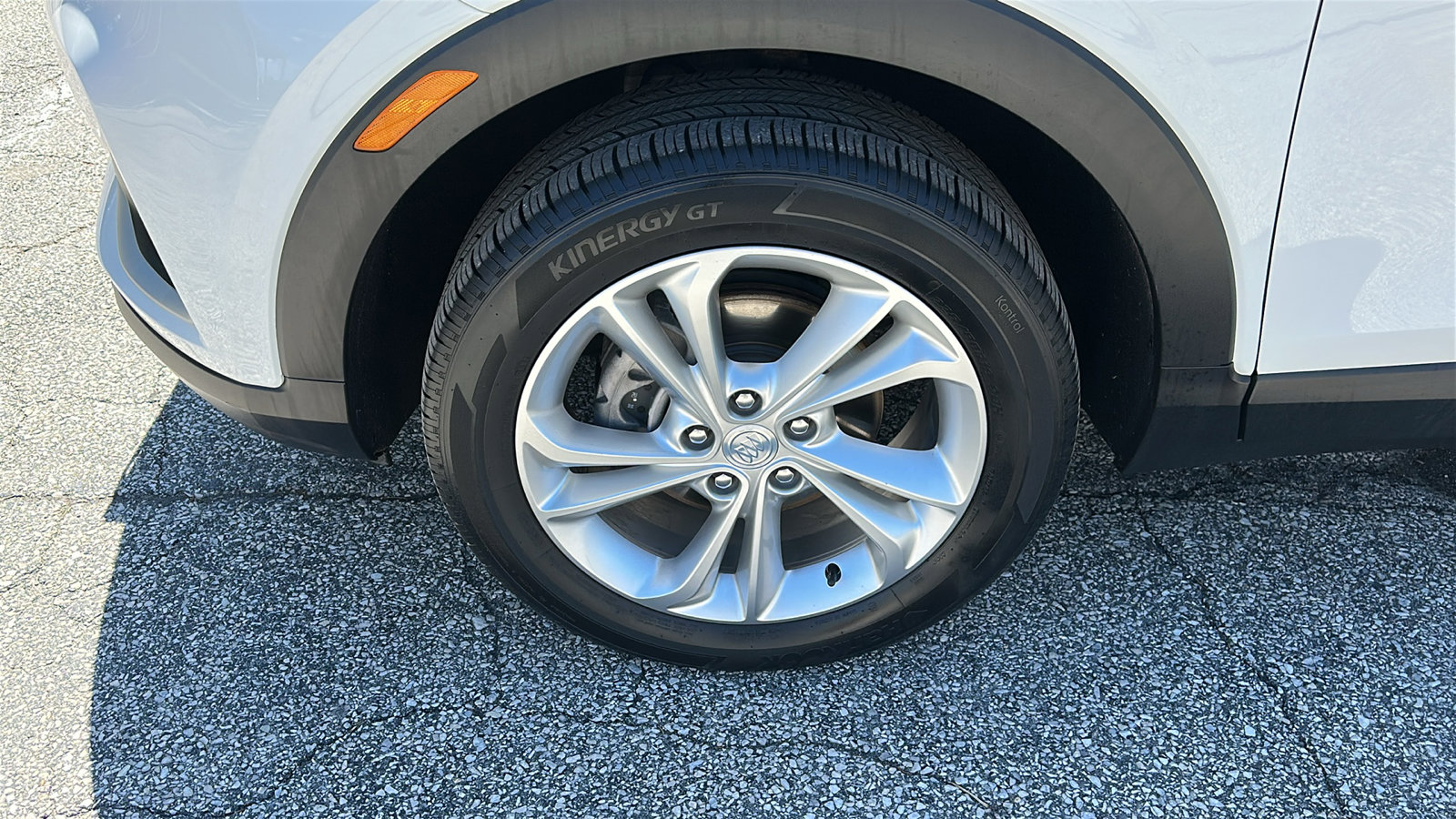 Used 2022 Buick Encore GX Preferred w/ Cold Weather Comfort Package image 9