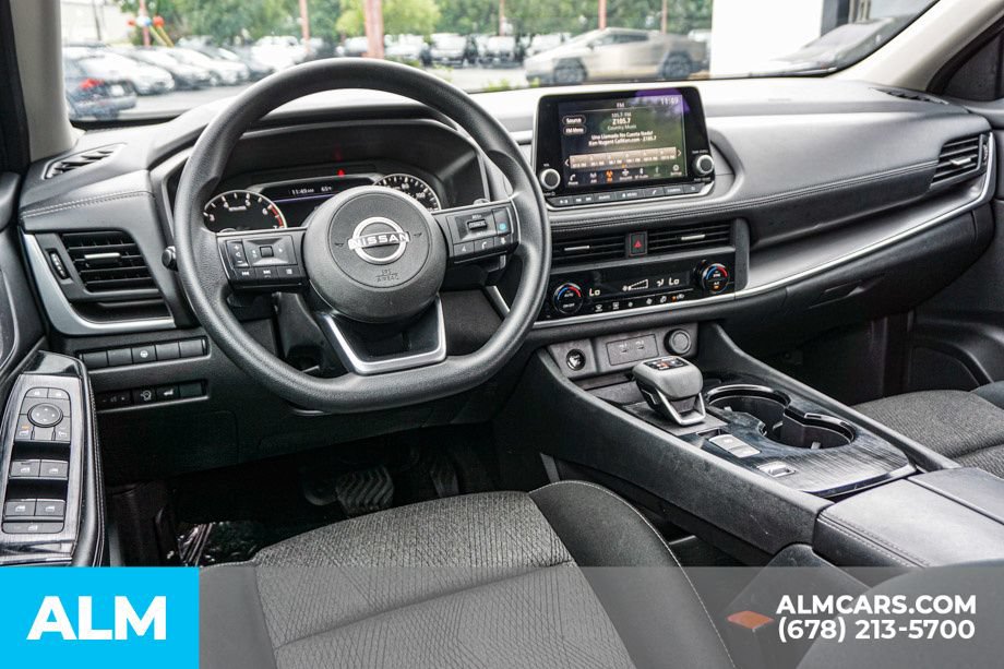 Used 2024 Nissan Rogue SV FWD image 26