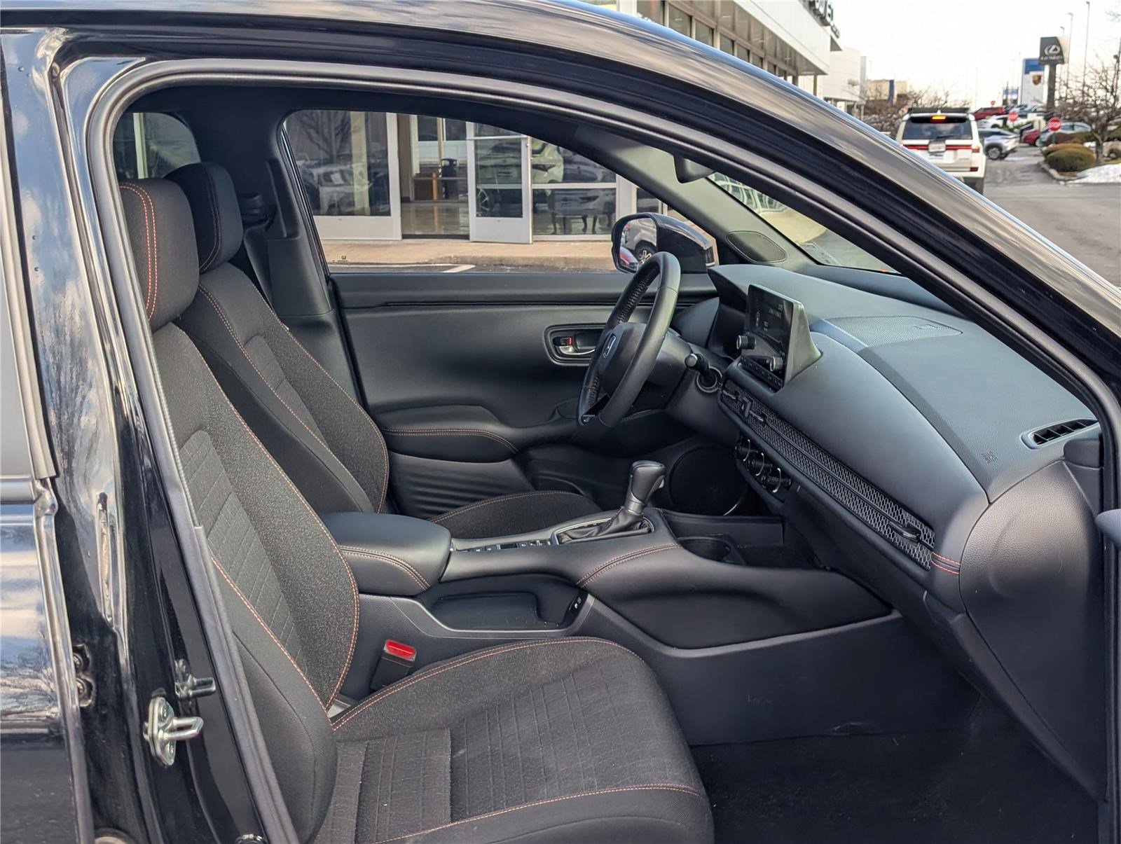 Used 2024 Honda HR-V Sport image 11