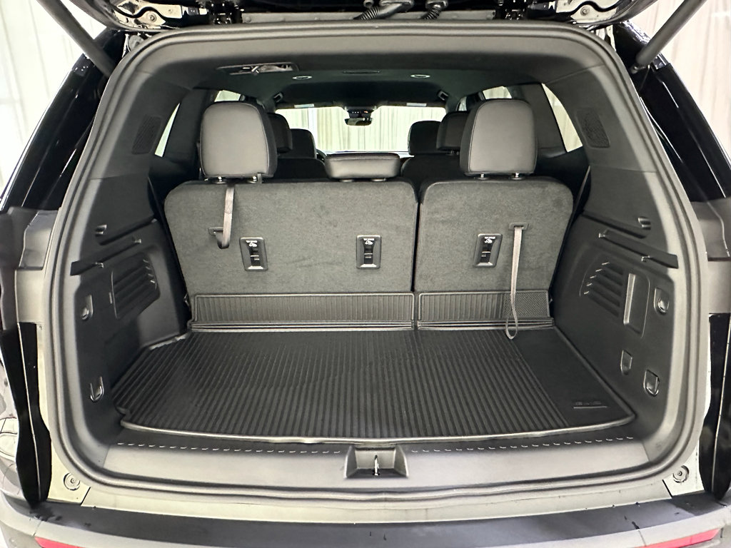 New 2026 GMC Acadia Elevation w/ Elevation Premium Package image 12