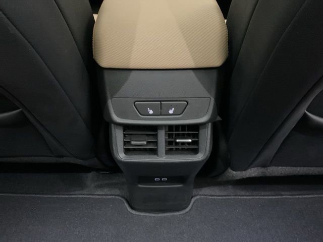 Certified 2025 Chevrolet Equinox ACTIV w/ Safety and Technology Package image 32