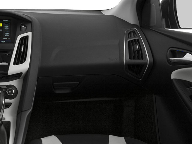 Used 2014 Ford Focus SE FWD image 17