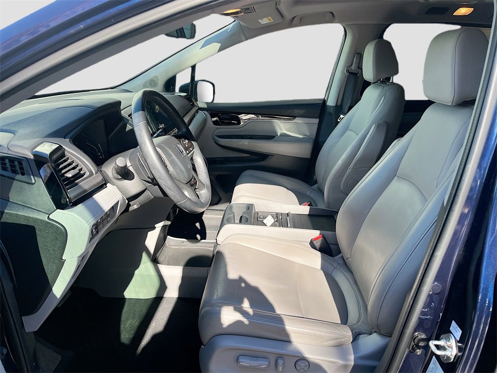 Used 2023 Honda Odyssey Touring image 21