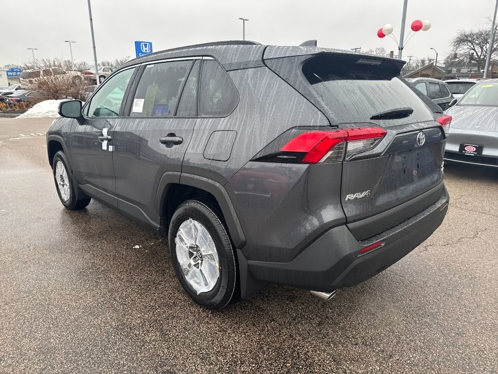 New 2025 Toyota RAV4 XLE image 4