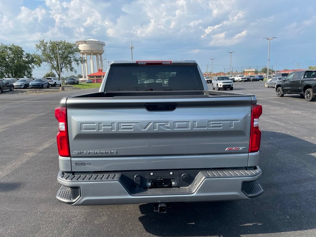 Used 2026 Chevrolet Silverado 1500 RST AWD/4WD image 4