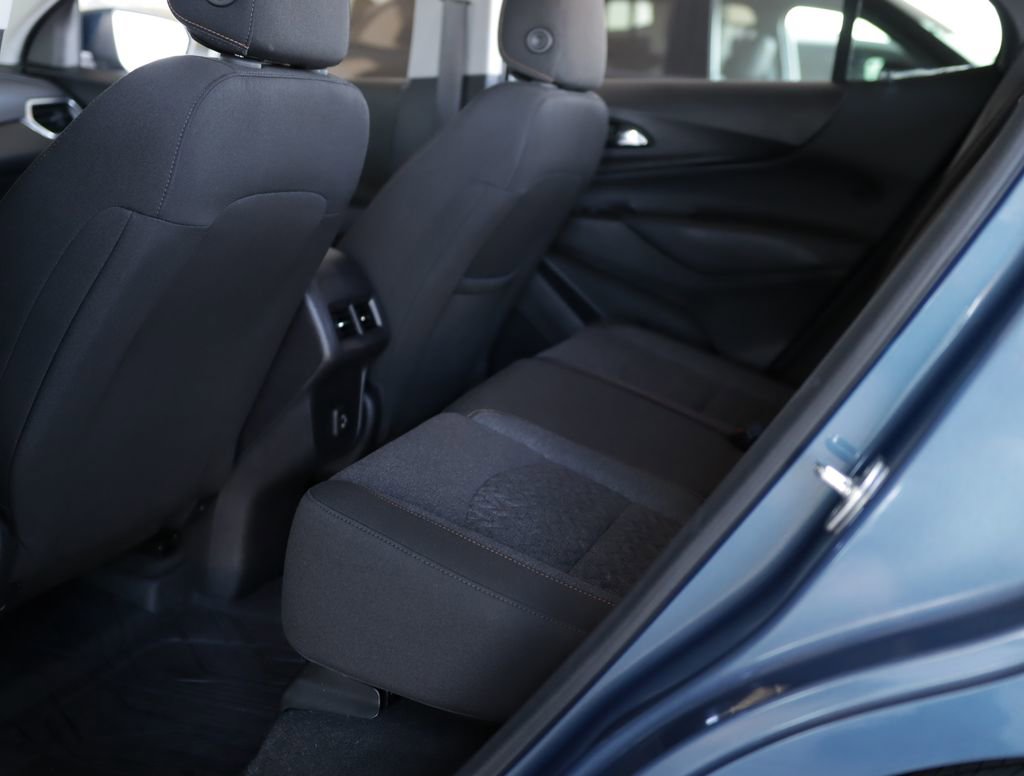 Used 2024 Chevrolet Equinox LT w/ LPO, Floor Liner Package FWD image 23