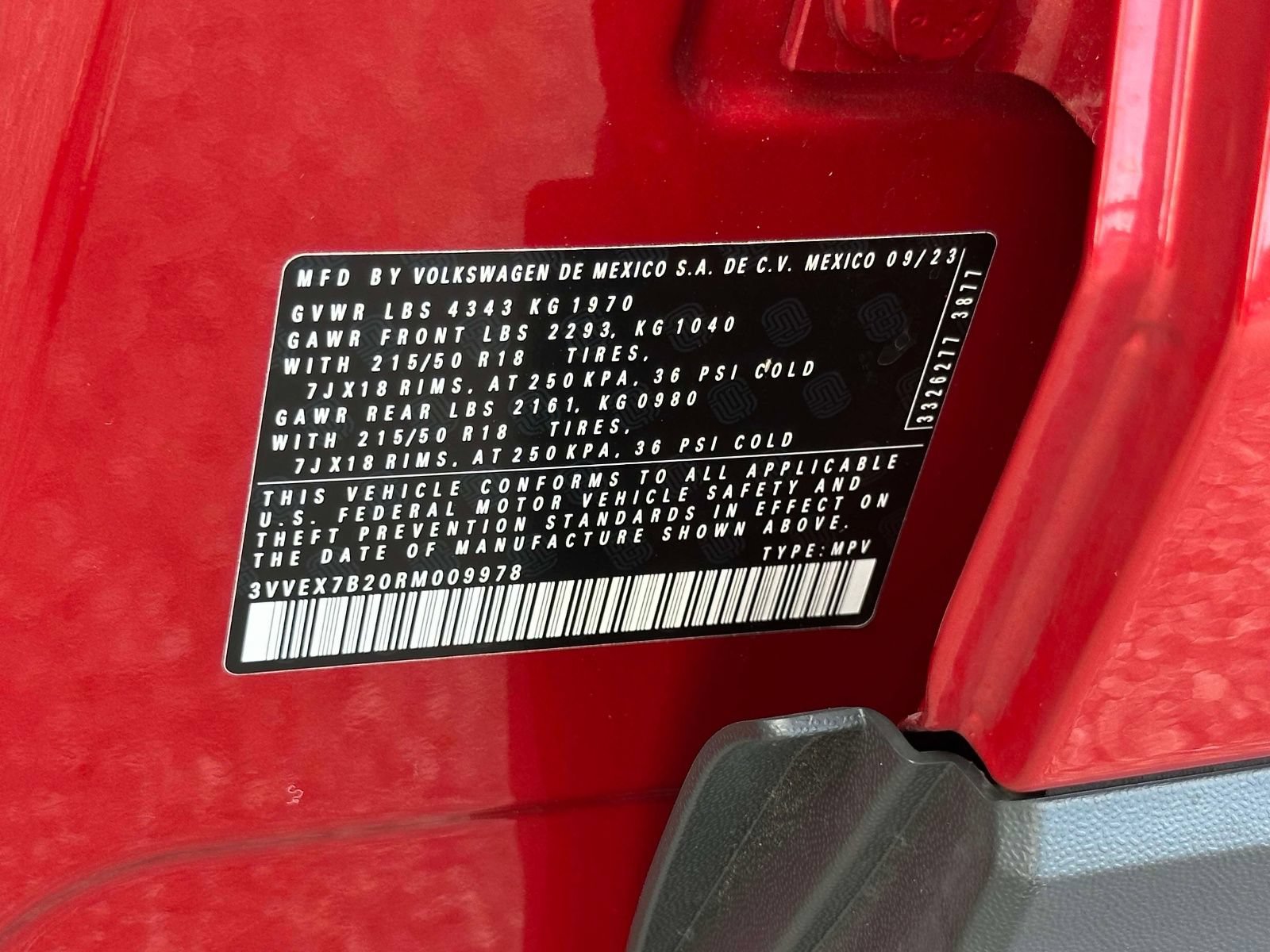 Certified 2024 Volkswagen Taos SE FWD image 26