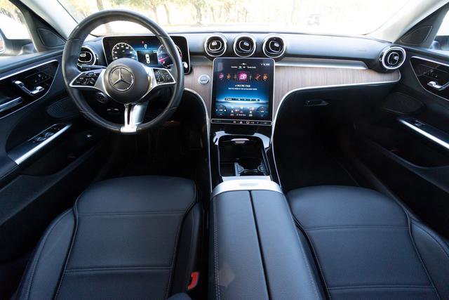 Used 2022 Mercedes-Benz C 300 Sedan image 15