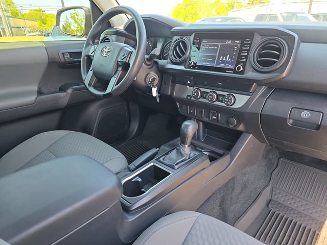 Used 2022 Toyota Tacoma SR image 15