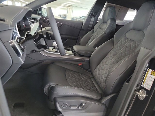 New 2026 Audi SQ8 Prestige image 13
