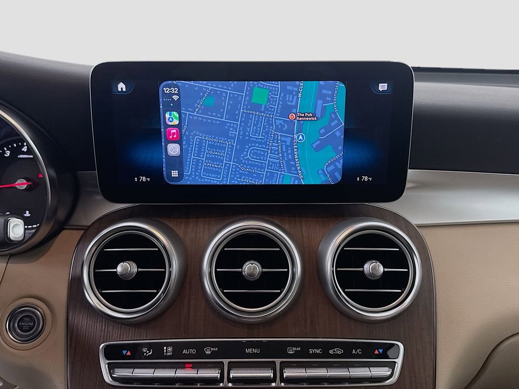 Used 2022 Mercedes-Benz GLC 300 GLC 300 image 16