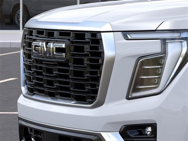 New 2026 GMC Yukon Denali w/ Denali Reserve Package image 13