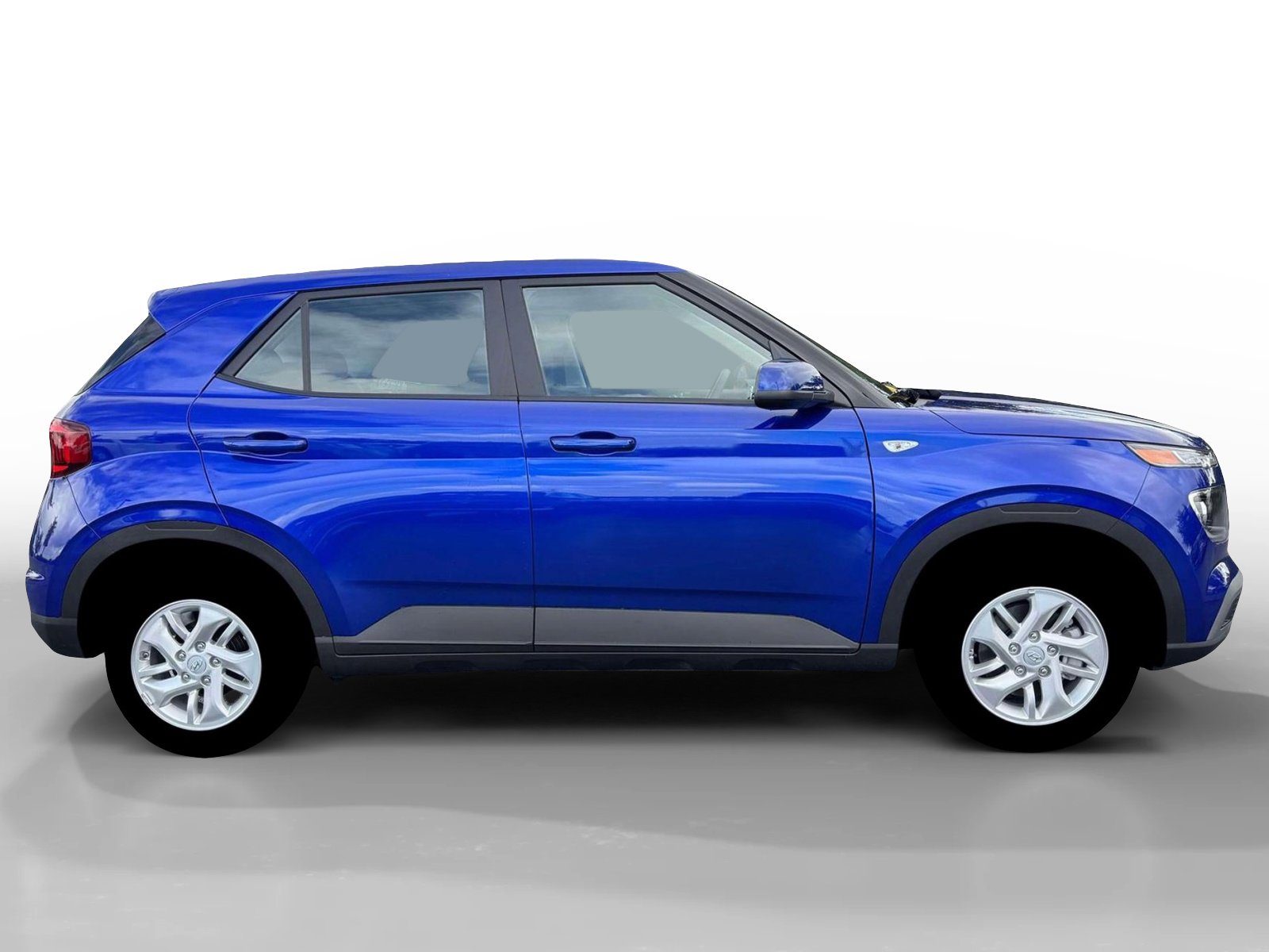 New 2026 Hyundai Venue SE image 9