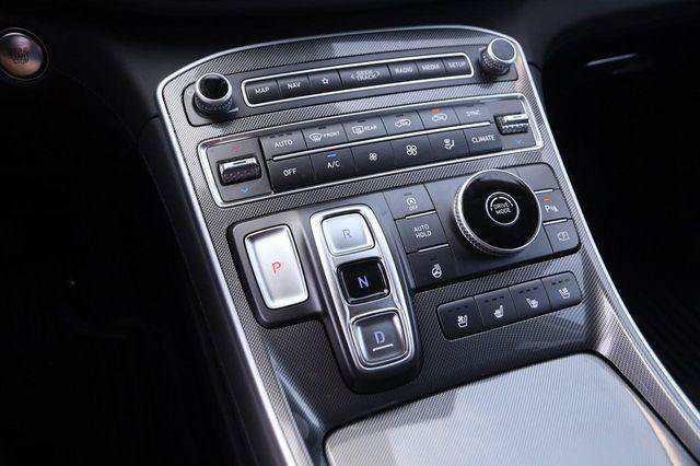 Used 2023 Hyundai Santa Fe Limited FWD image 19