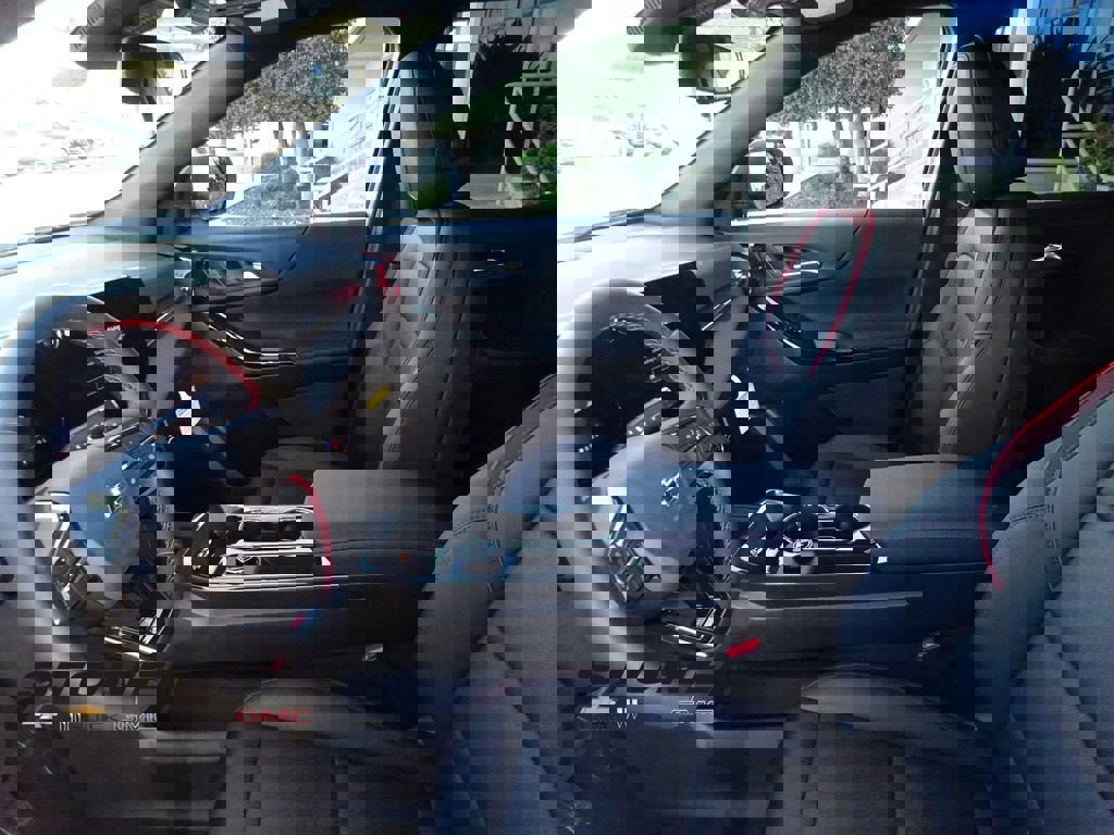 New 2026 Chevrolet Equinox RS image 13