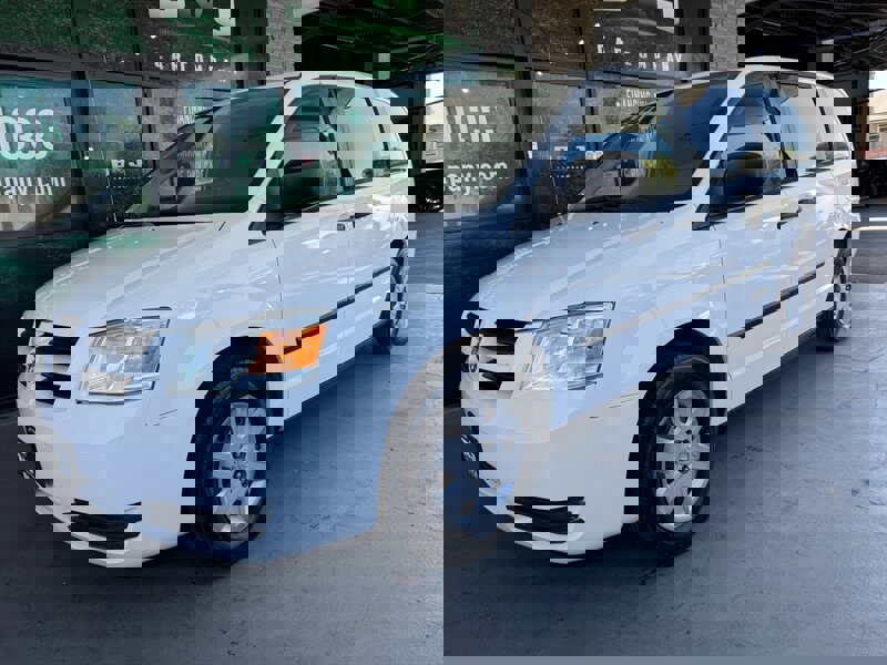 Used 2008 Dodge Grand Caravan SE image 1