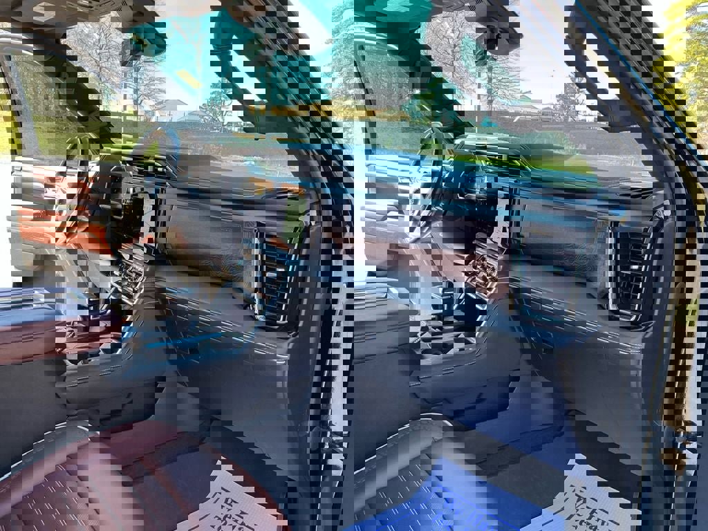 Used 2022 GMC Sierra 1500 Denali Ultimate AWD/4WD image 24