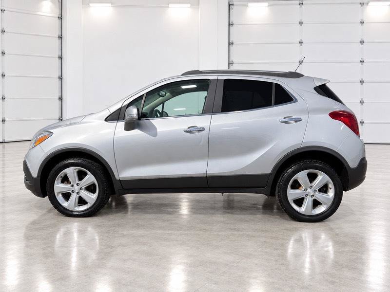 Used 2015 Buick Encore Convenience AWD/4WD image 2