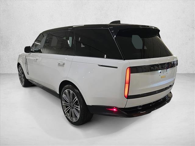 New 2025 Land Rover Range Rover Long Wheelbase SE image 7