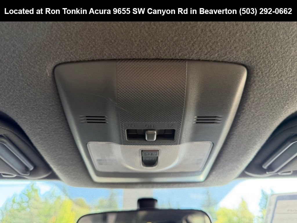 Used 2015 Scion tC FWD image 25