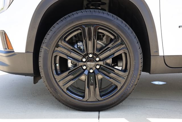 New 2026 GMC Acadia Elevation w/ Black Edition FWD image 9