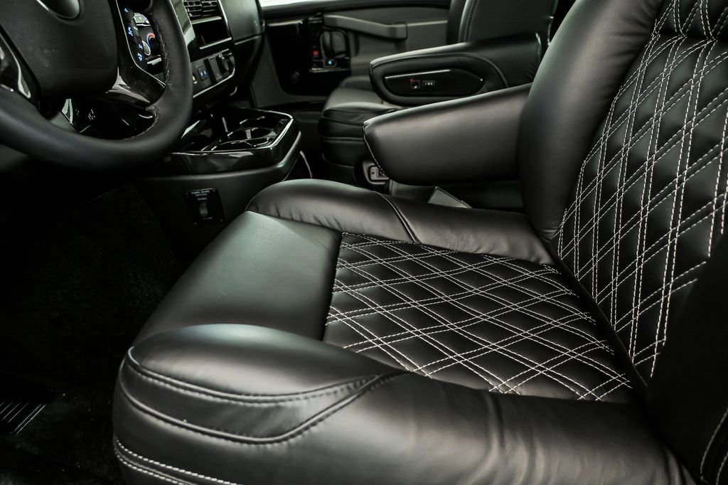 New 2026 GMC Savana 2500 Work Van w/ Driver Convenience Package image 12