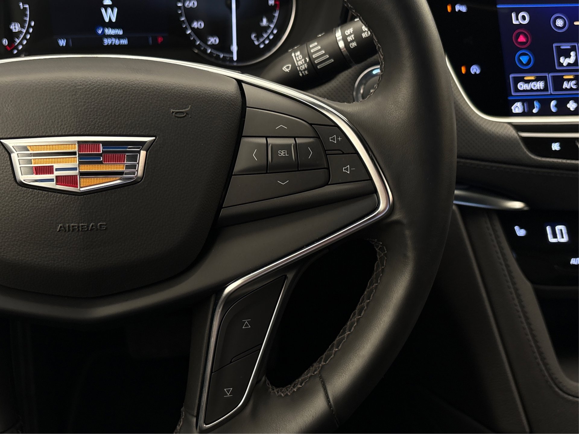 New 2026 Cadillac XT5 Luxury FWD image 28