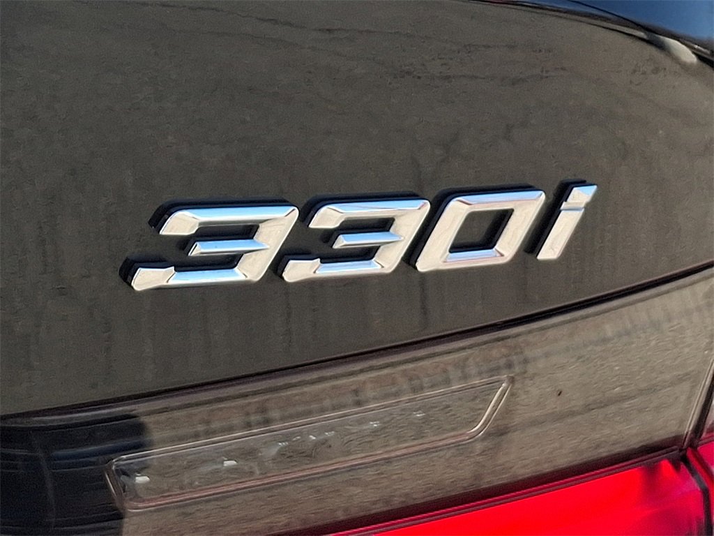 Used 2021 BMW 330i xDrive 330i xDrive w/ Convenience Package image 31