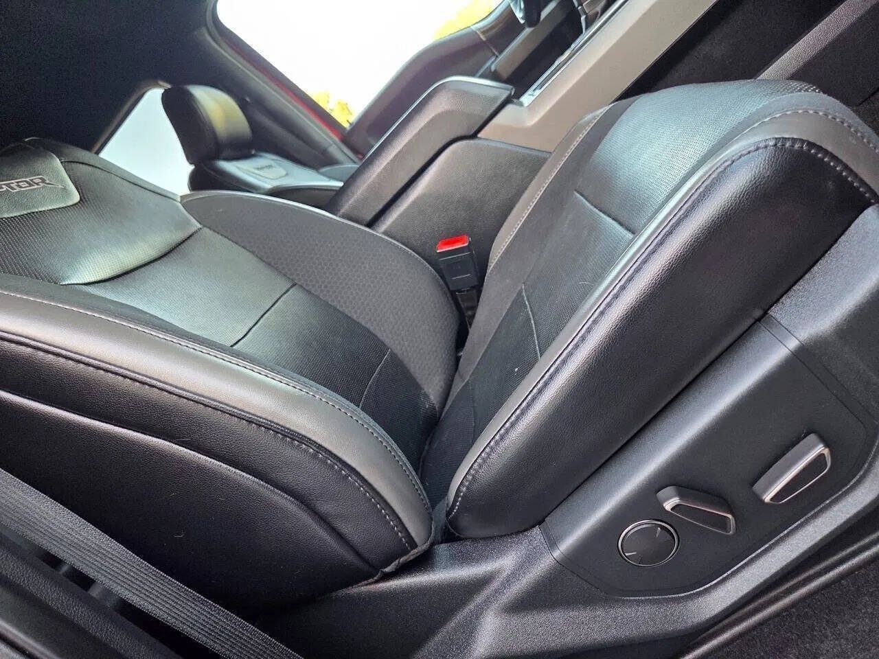 Used 2020 Ford F150 Raptor AWD/4WD image 40