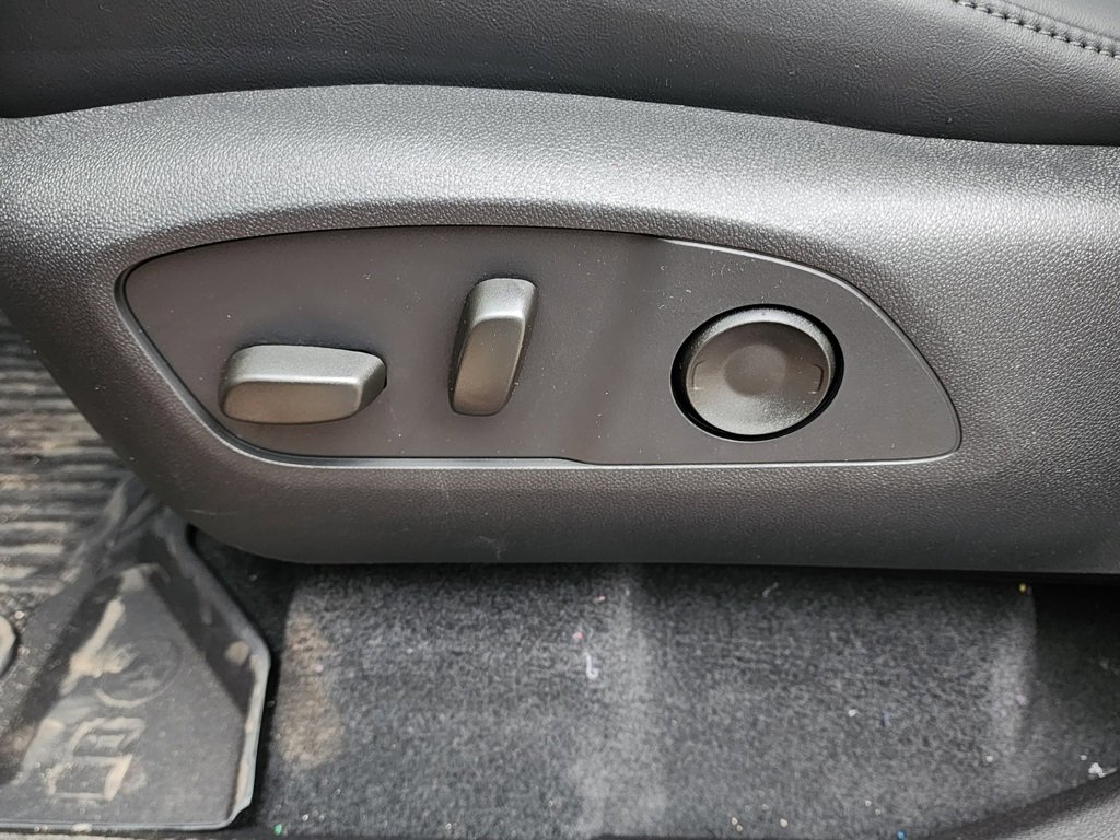 New 2026 GMC Acadia Elevation w/ Black Edition image 17