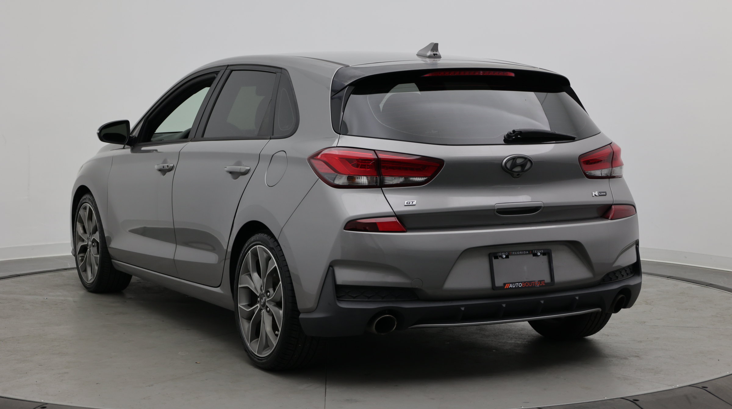 Used 2020 Hyundai Elantra GT N Line FWD image 4