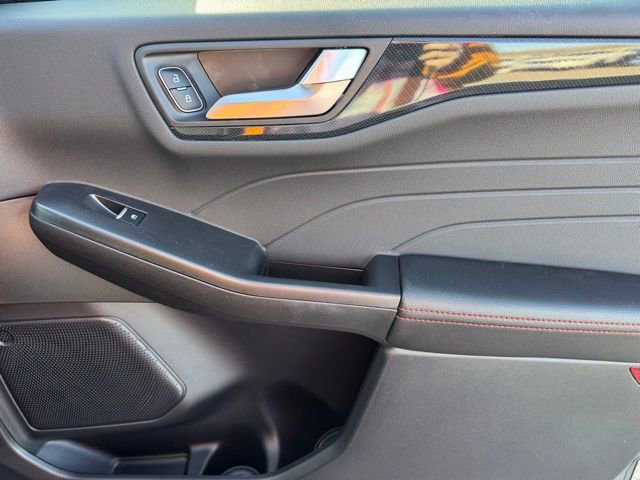 New 2026 Ford Escape ST-Line w/ Tech Pack #1 image 21
