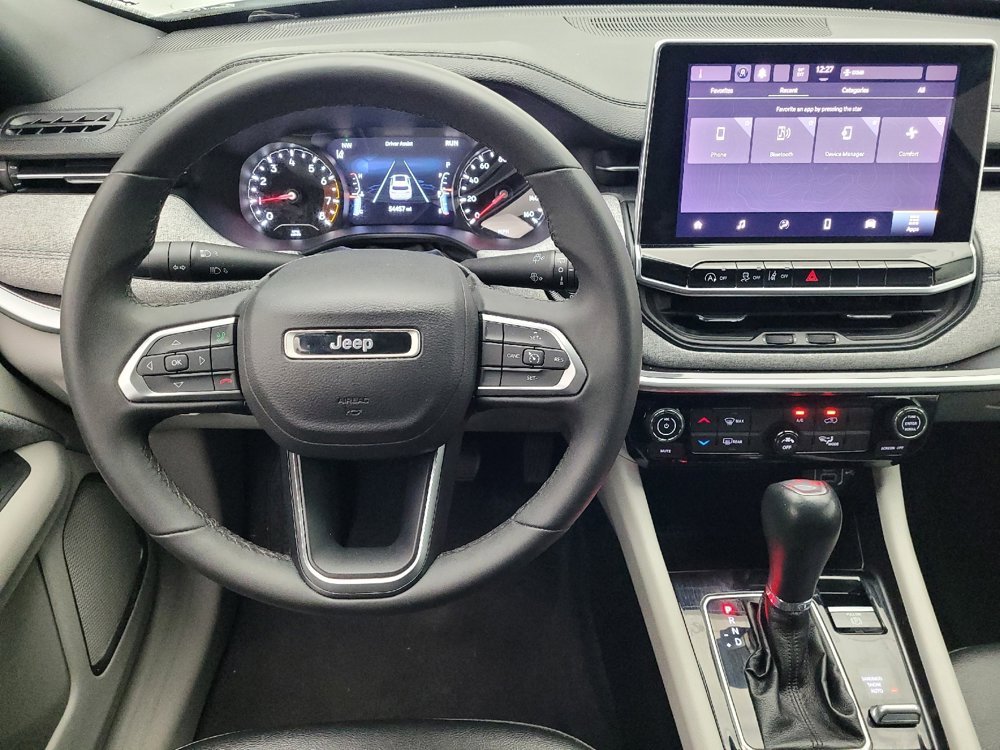 Used 2024 Jeep Compass Latitude image 22