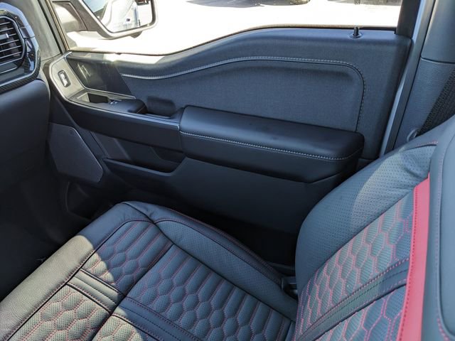 New 2025 Ford F150 Lariat w/ Equipment Group 501A Mid image 16