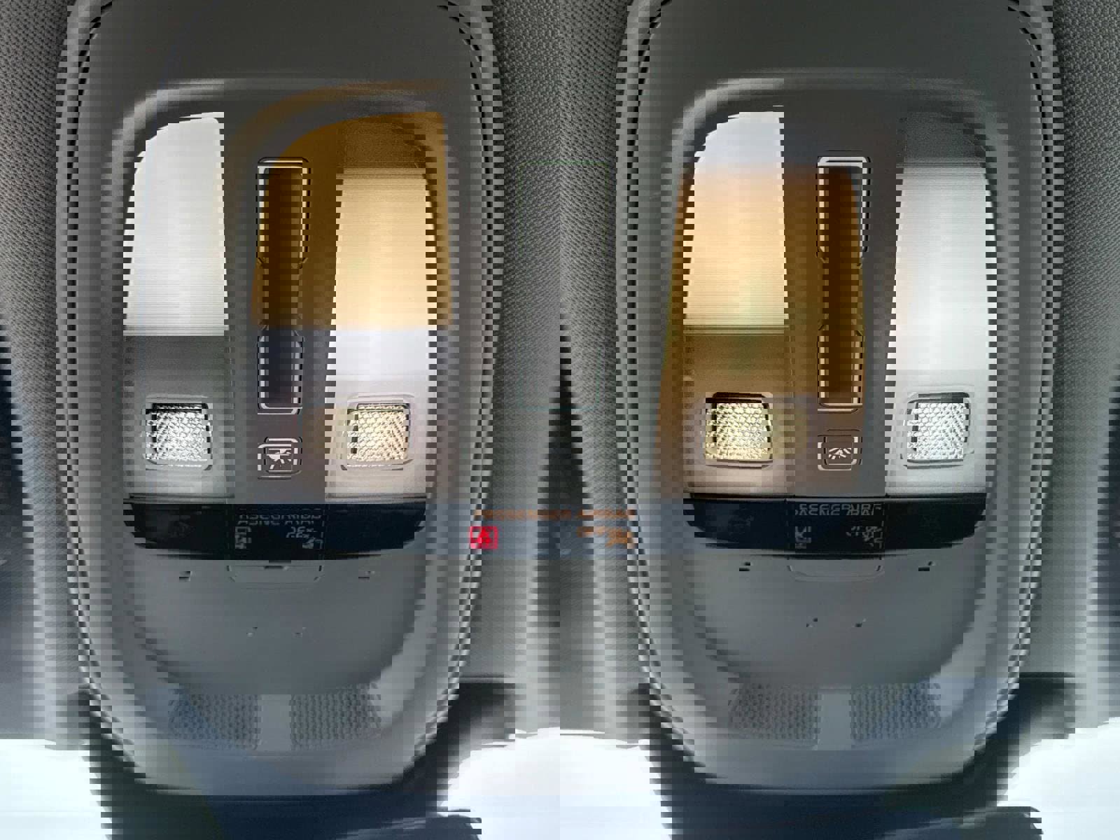 Certified 2024 Volvo V90 B6 Cross Country Plus image 25