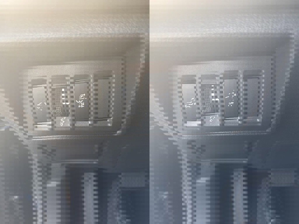 New 2025 Subaru Outback Touring XT image 23