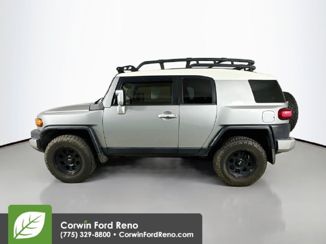 Used 2010 Toyota FJ Cruiser 4WD image 4