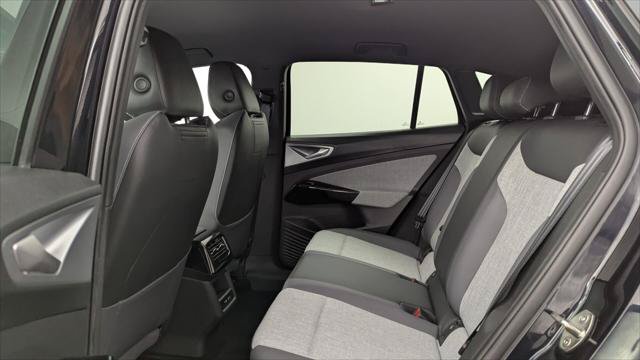 Used 2023 Volkswagen ID.4 Pro RWD image 18
