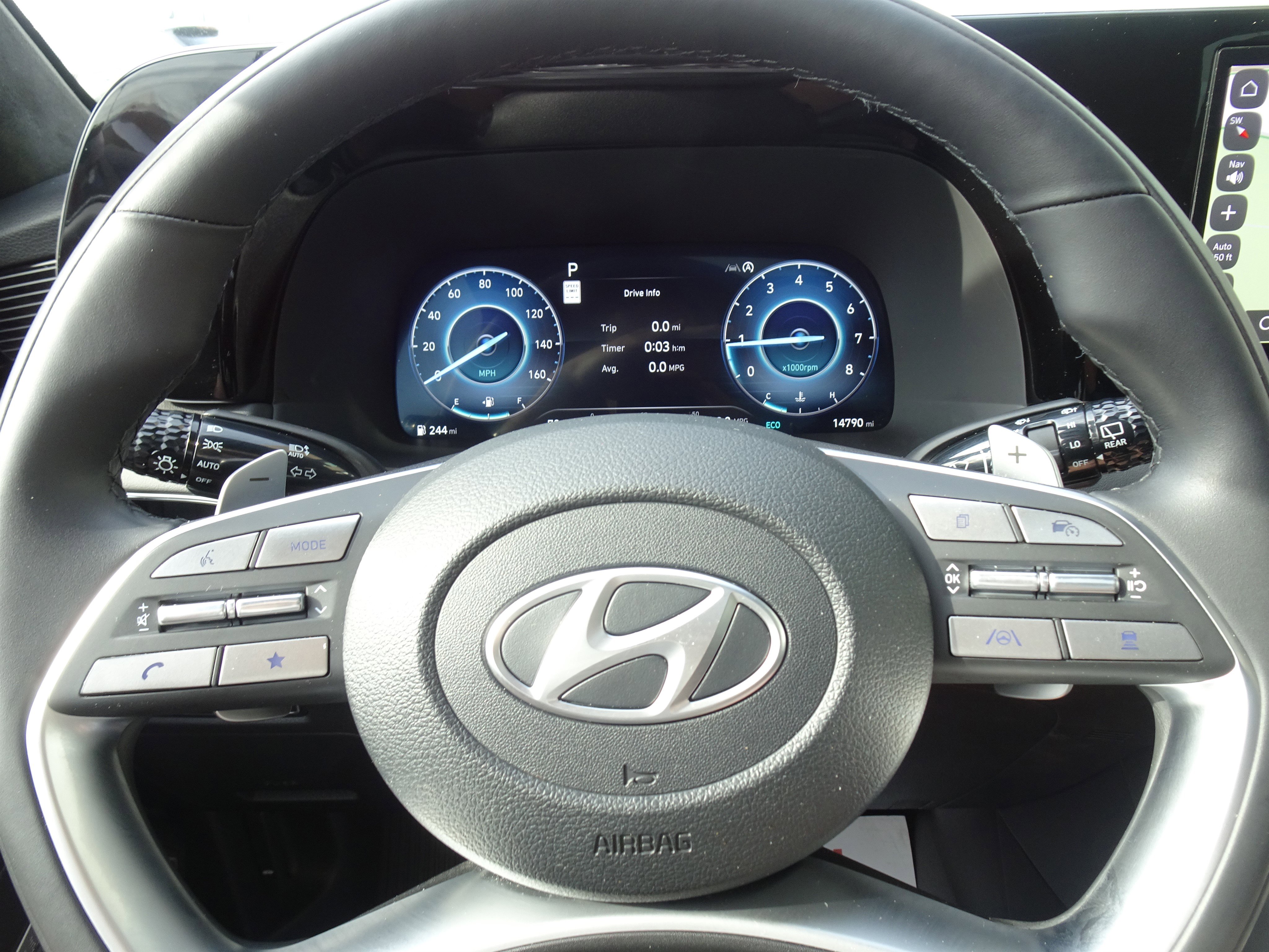 Used 2024 Hyundai Palisade Calligraphy image 24
