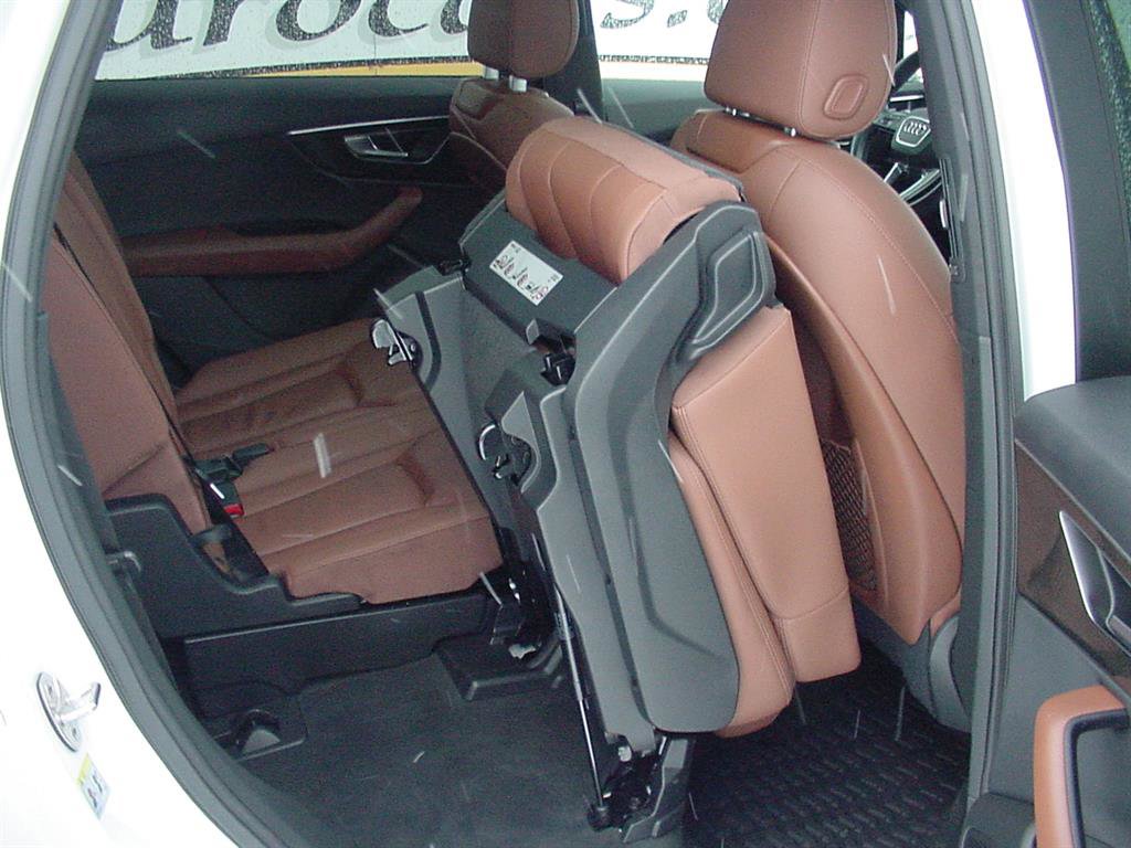 Used 2021 Audi Q7 3.0T Premium Plus w/ Premium Plus Package image 49