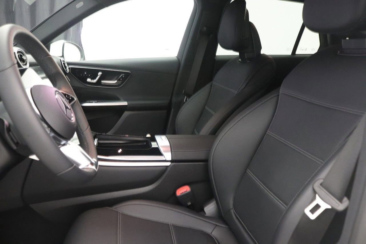 Certified 2026 Mercedes-Benz GLC 300 image 30