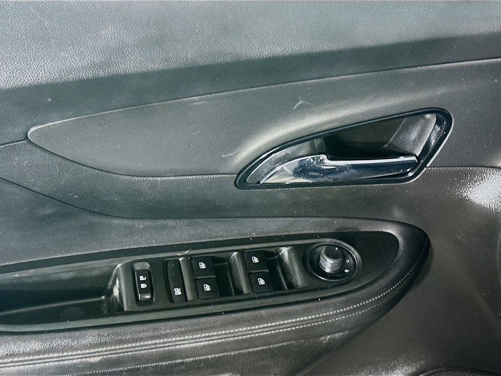 Used 2017 Buick Encore FWD image 24