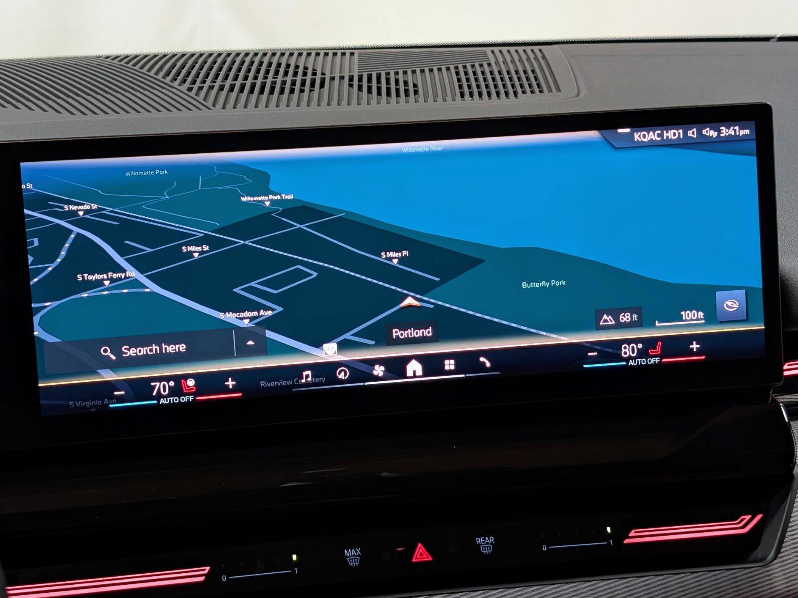 Used 2025 BMW 530i w/ M Sport Package image 36