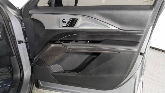 Used 2024 Cadillac Lyriq Tech RWD image 23