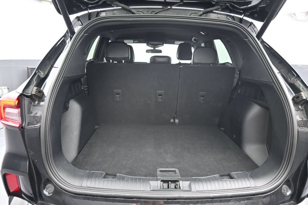 Used 2024 Ford Escape ST-Line AWD/4WD image 15